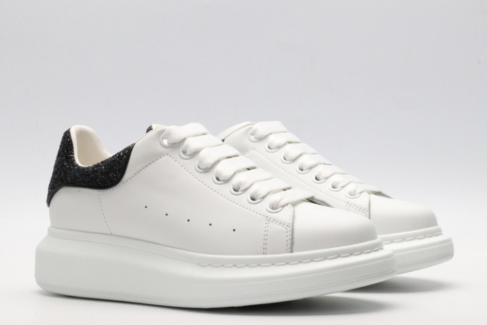 A1exa*der Mcqv*en SNEAKERS MC5563-048