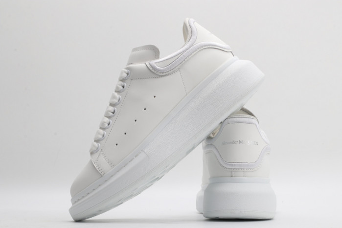 A1exa*der Mcqv*en SNEAKERS MC5563-062