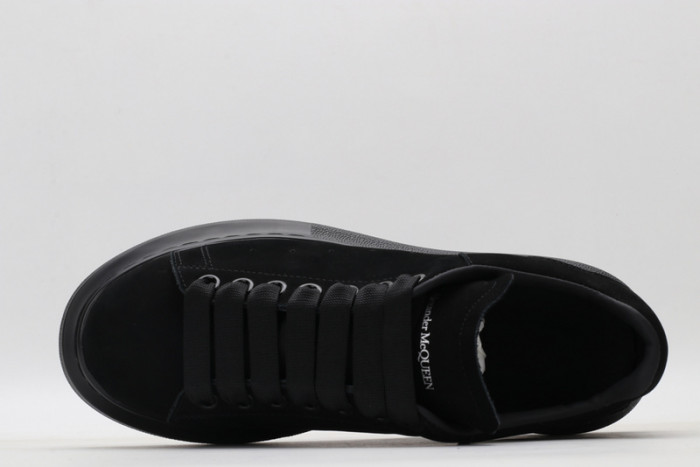 A1exa*der Mcqv*en SNEAKERS MC5563-082
