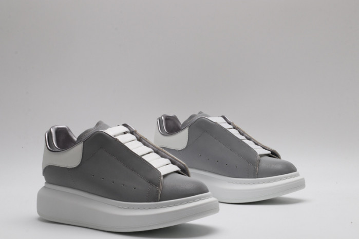A1exa*der Mcqv*en SNEAKERS MC5563-085
