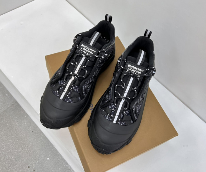 bby sneaker by0090