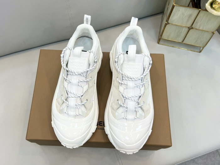 bby sneaker by0091