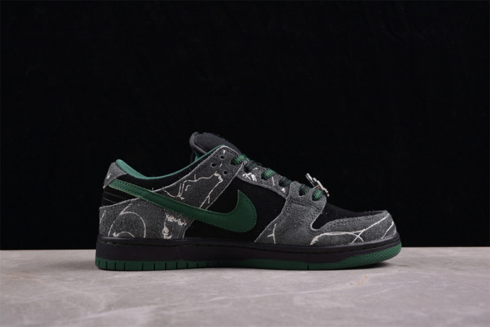 there skateboards x nike sb dunk low hf7743-001