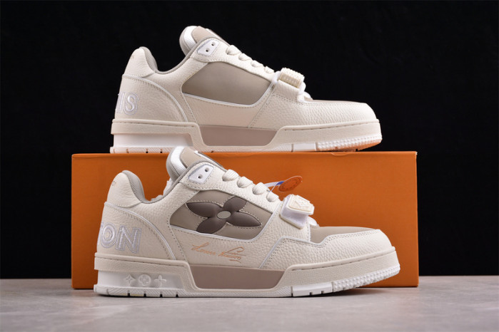 1v sneakers 1v0425-043