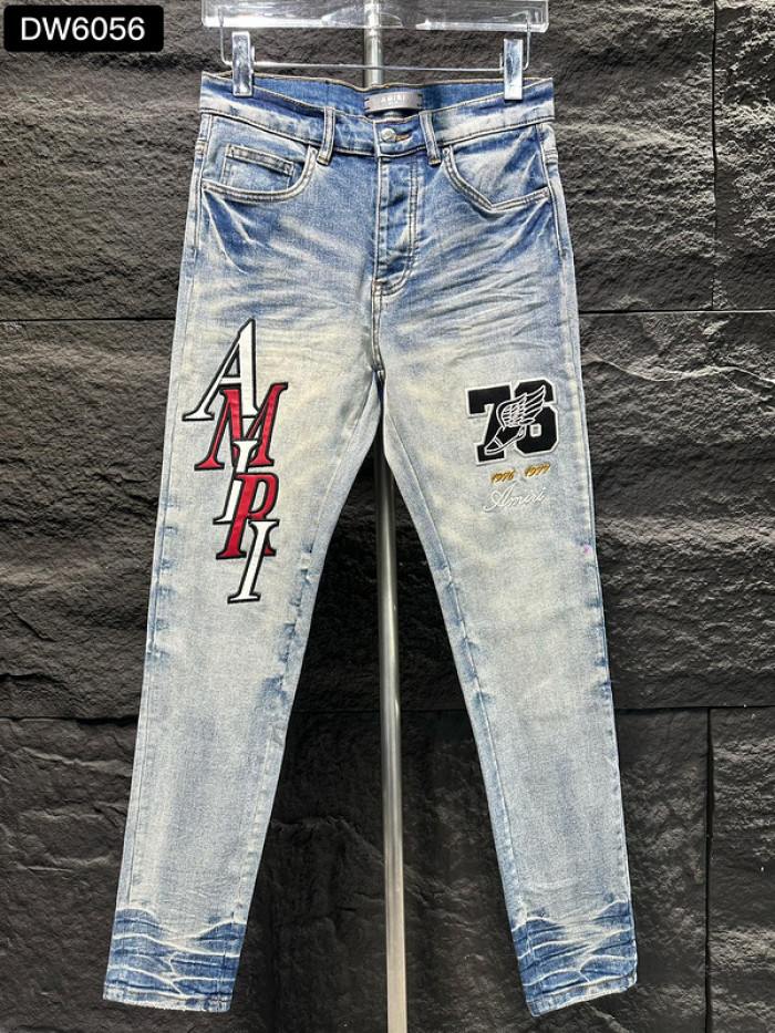 AM1R1 AM229-112