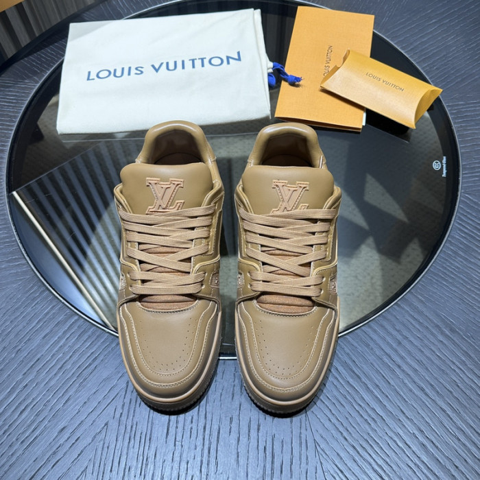 1V SNEAKERS 1V0425-134