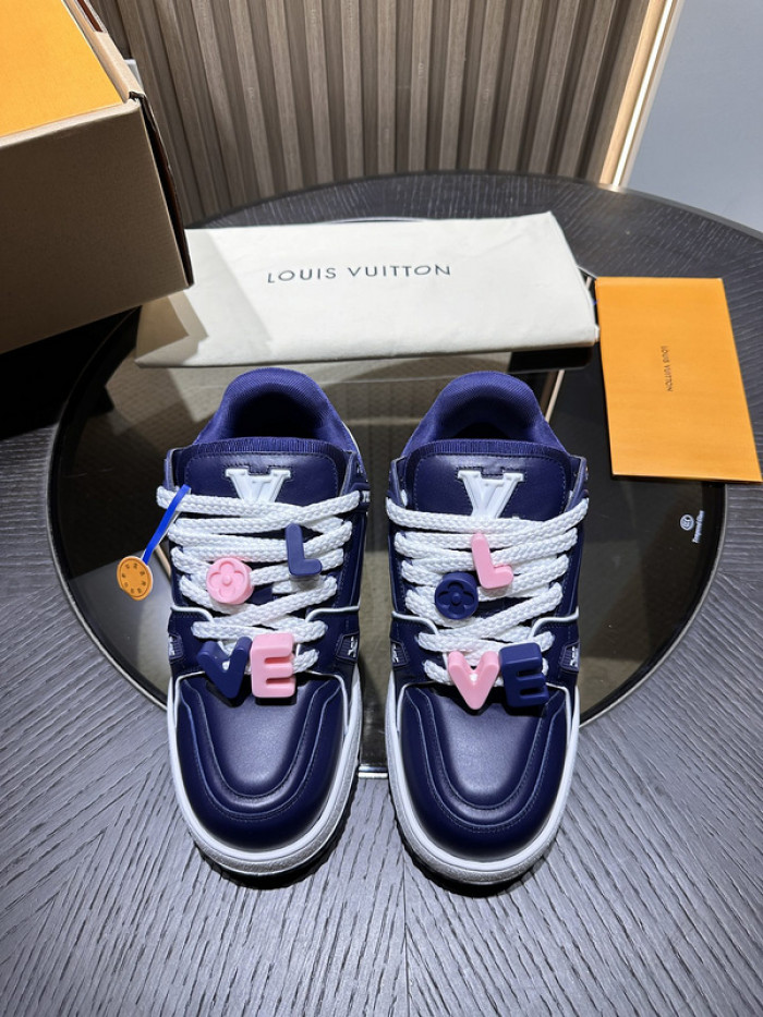 1V SNEAKERS 1V0425-172