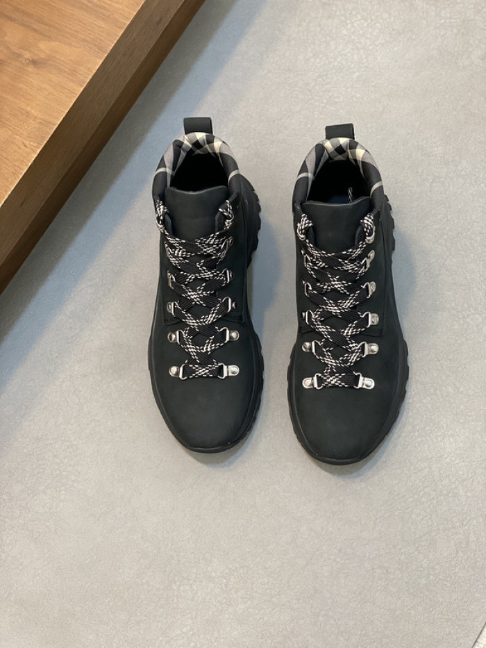 BBY SNEAKER BY00102