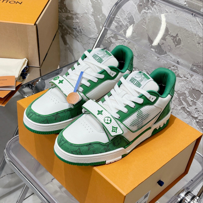 1V SNEAKERS 1V0425-198