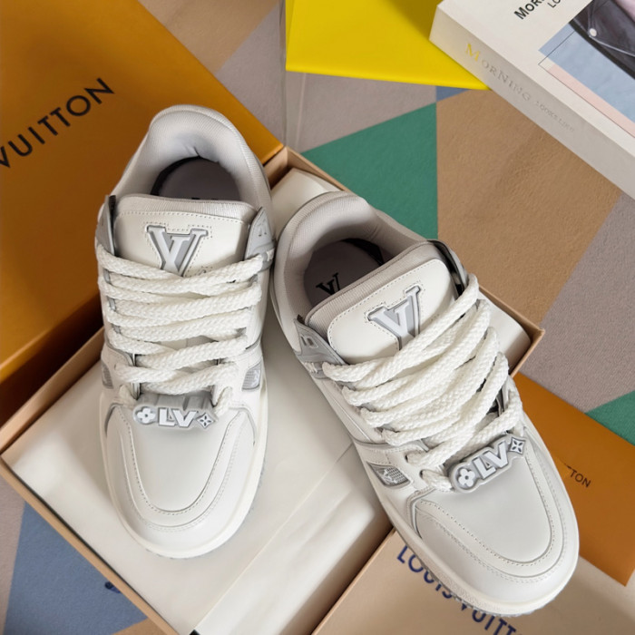 1V SNEAKERS 1V0425-207