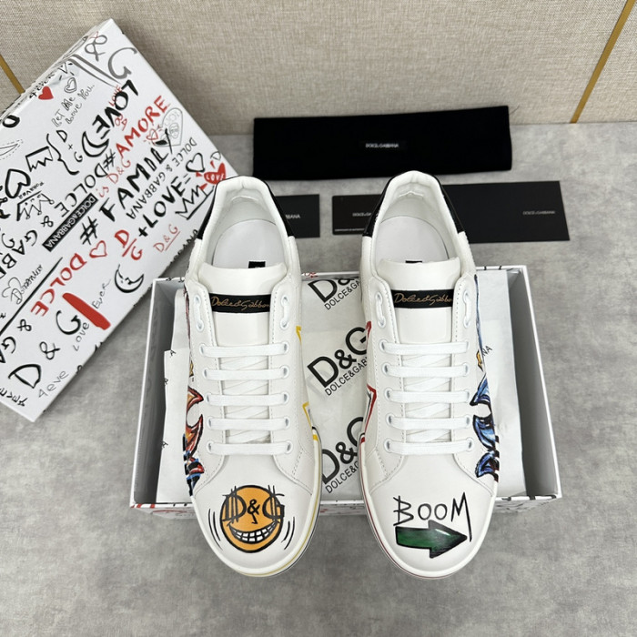 D.G. Sneakers DG210-223