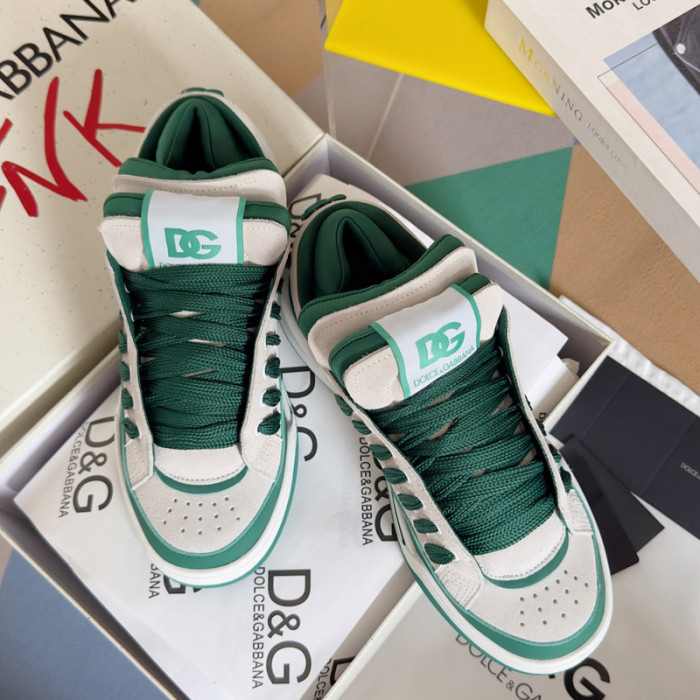 D.G. Sneakers DG210-228