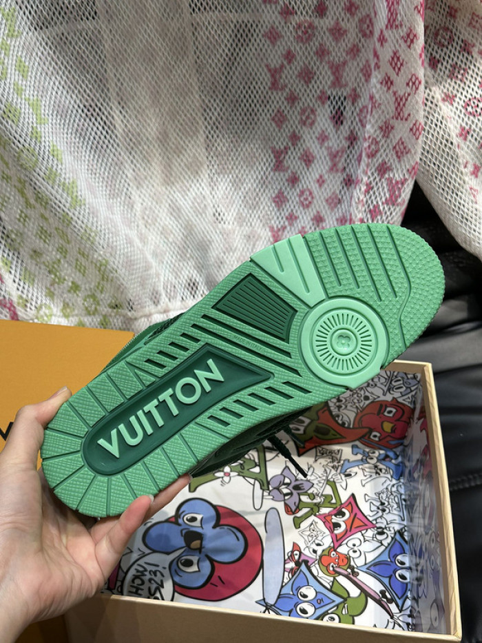 1V SNEAKERS 1V0425-247