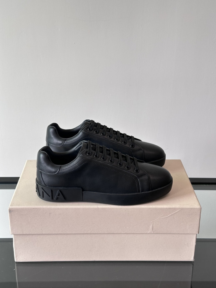 D.G. Sneakers DG210-175
