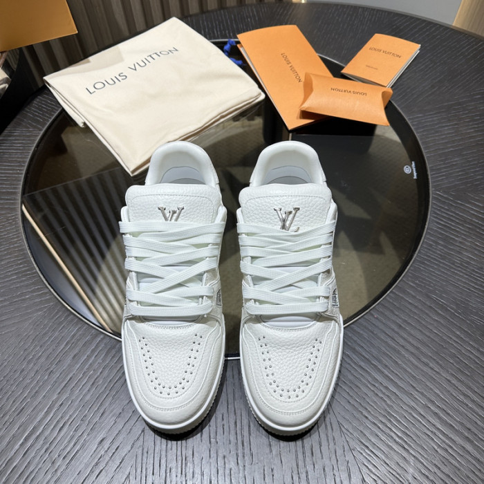 1V SNEAKERS 1V0425-290