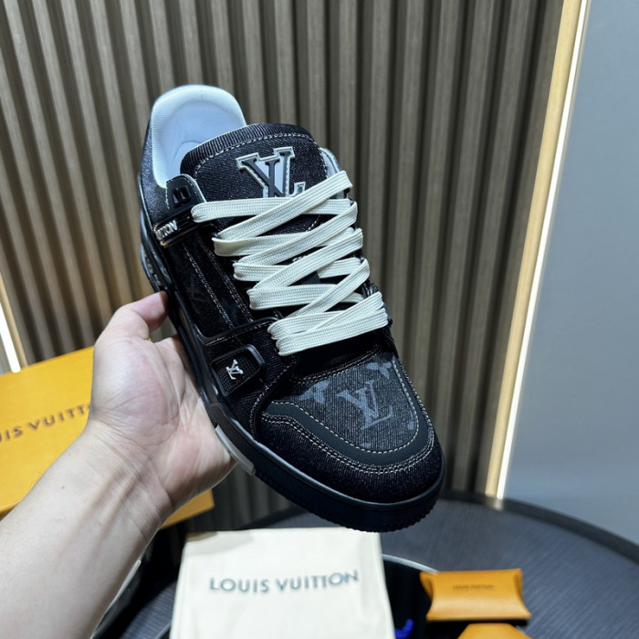 1V SNEAKERS 1V0425-297