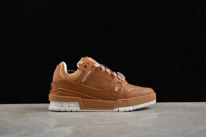 1V TRAINER 1V0425-324
