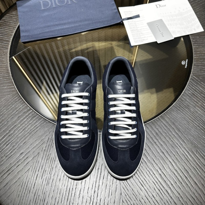 D10R SHOES B01 D896-184