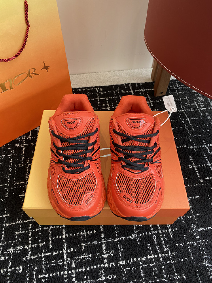 D10R SHOES B35 B35-002