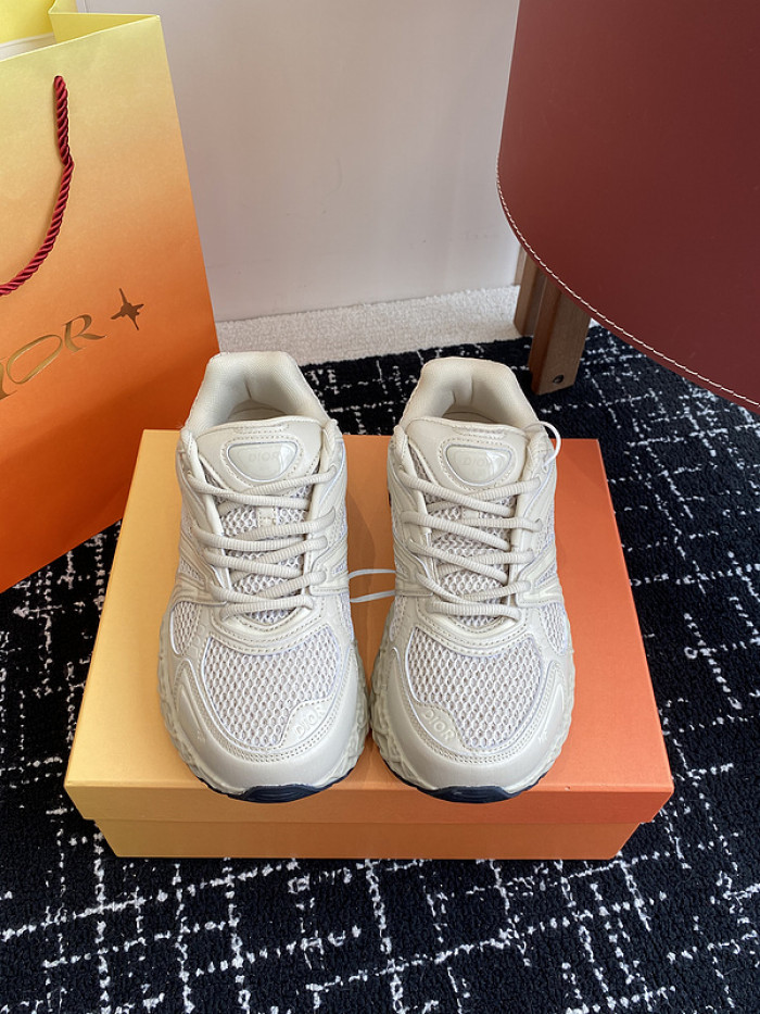D10R SHOES B35 B35-004