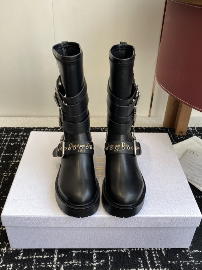 D10R Boots D897-173