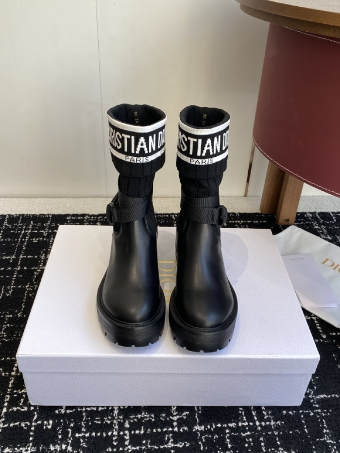 D10R BOOTS D897-179