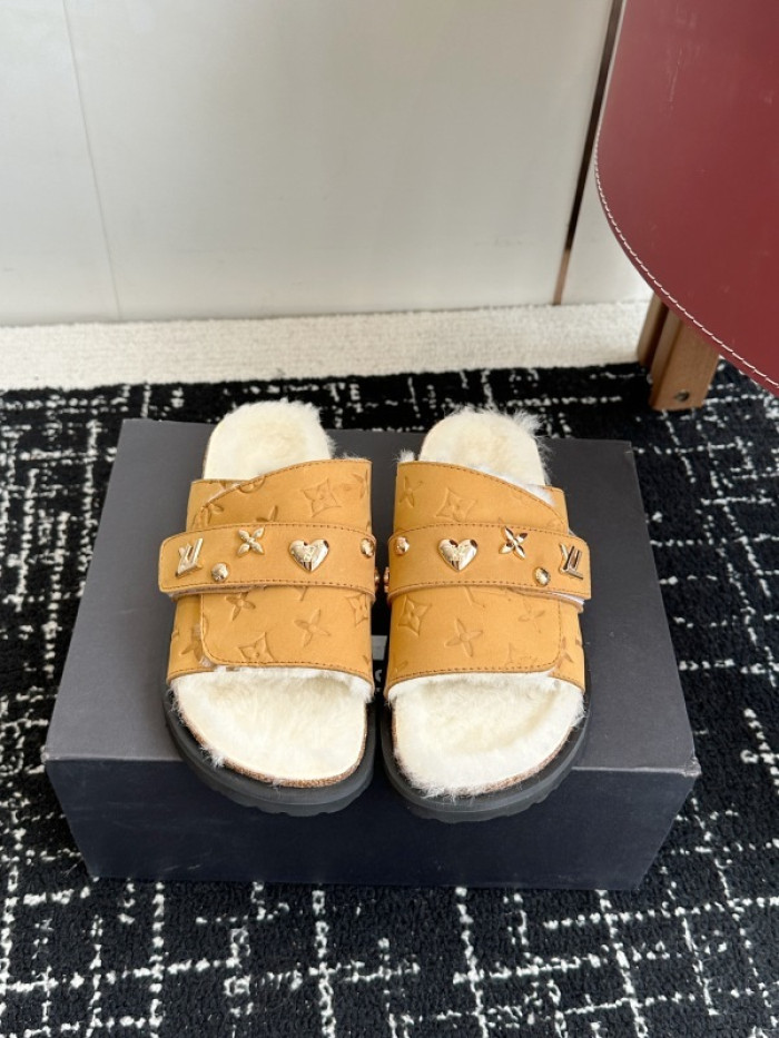 1*V SLIPPERS 11V0107-081