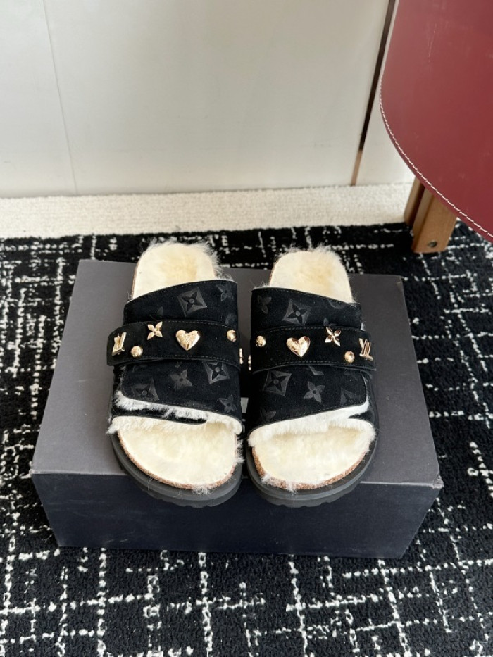 1*V SLIPPERS 11V0107-083
