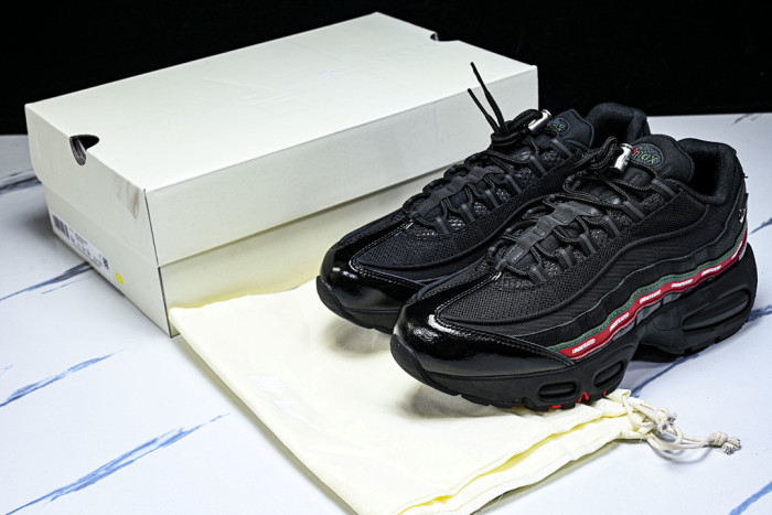 Nike Air Max 95 SP Undefeated Black IB4453-001