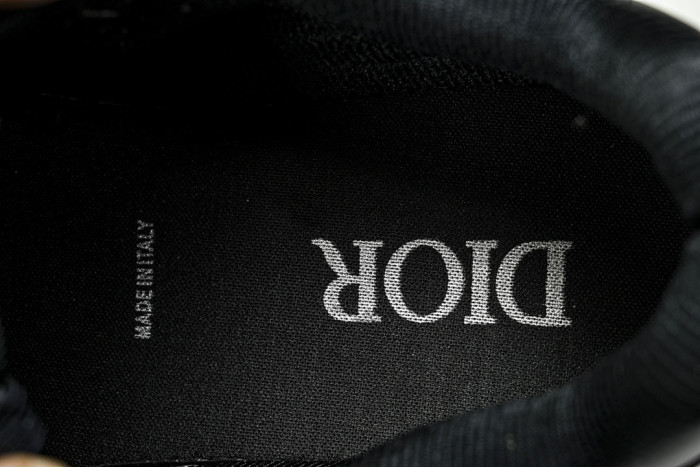 D10R B27 SNEAKERS BNOP235-090