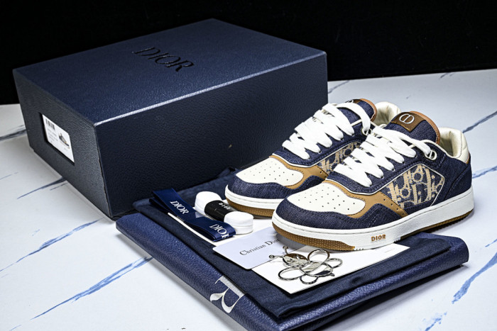 D10R B27 SNEAKERS BNOP235-096