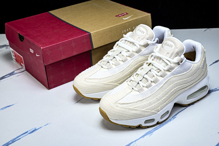 Leu*s x Nike Air Max 95 OG Light Orewood Brown HM4743-100