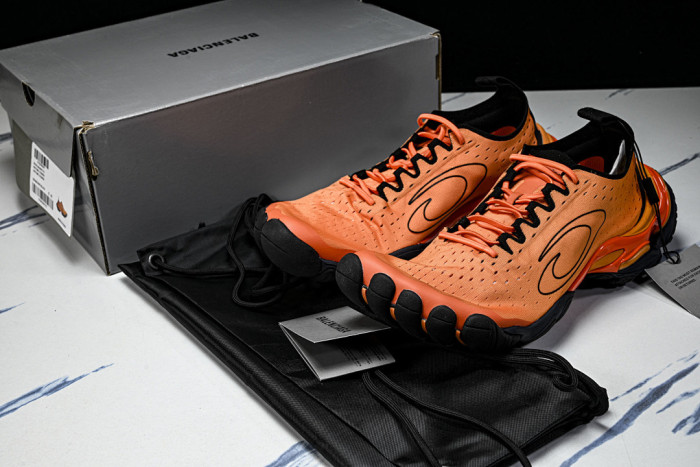 BLCG Sneaker WANRN7110