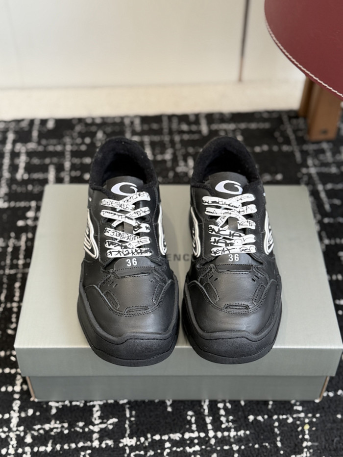 BLCG Sneaker BS0002