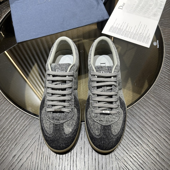 D10R SHOES B01 D896-191