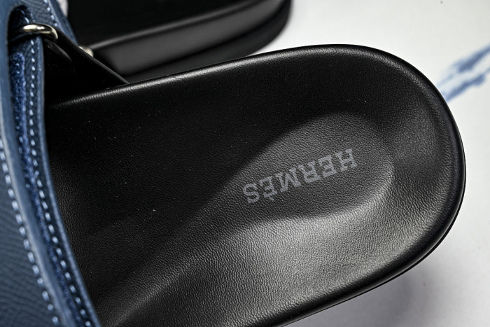 He*mes Slide CU526-2183