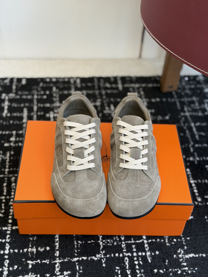 HER*MES SNEAKER HM1028-199