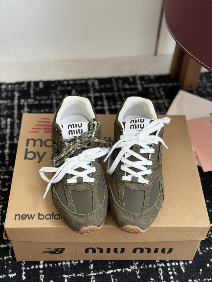 M1v M1v x New Ba1an*e UM012