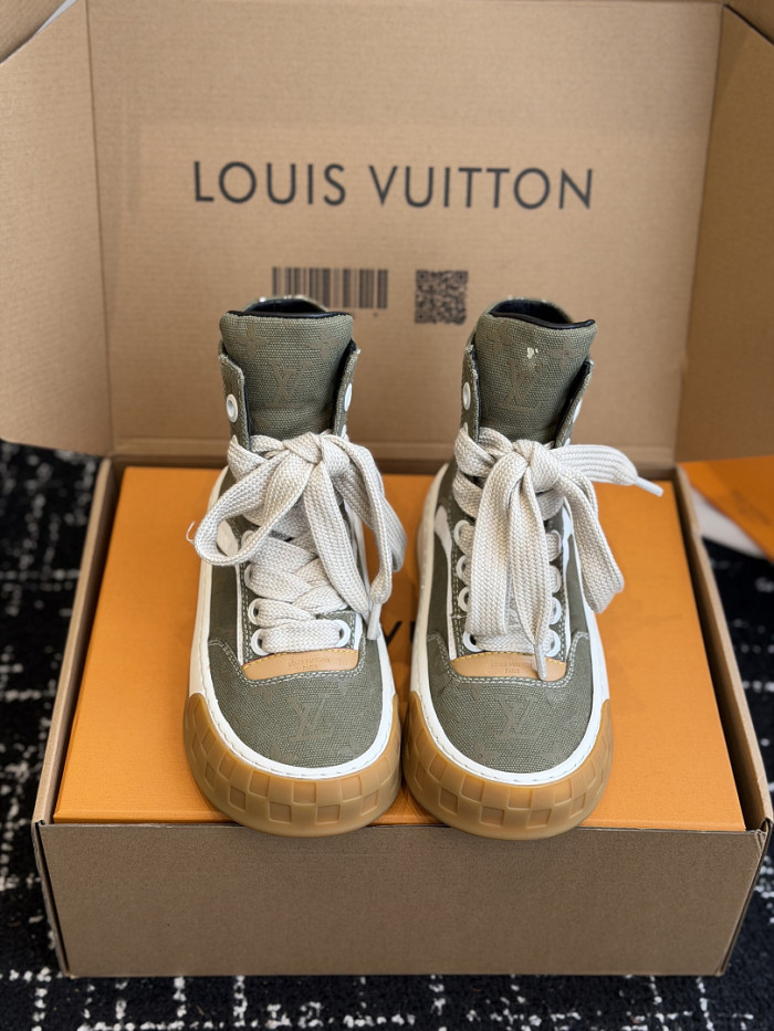 1V SHOES 1VS941