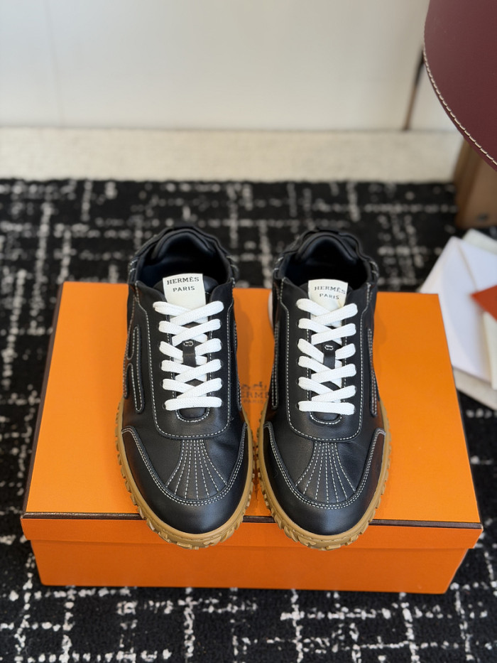 HER*MES SNEAKER HM1028-223
