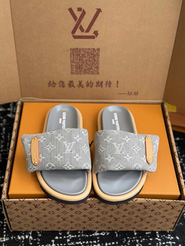 1*V SLIPPERS 11V0107-155