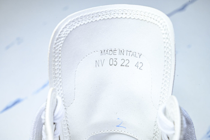 D10R B23 Sneakers DR1256-5606