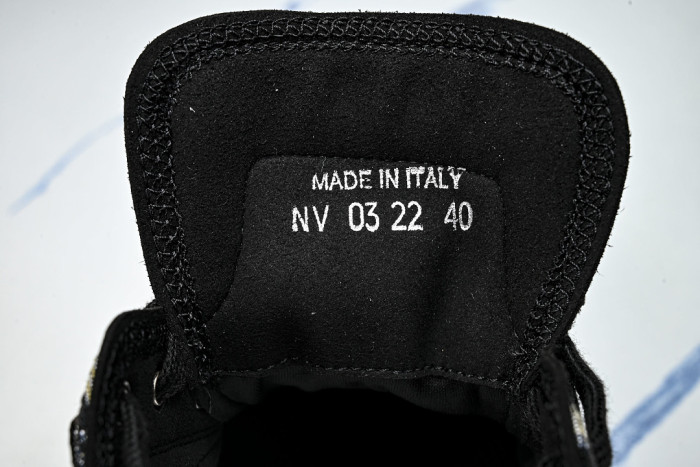 D10R B23 Sneakers DR1256-5610