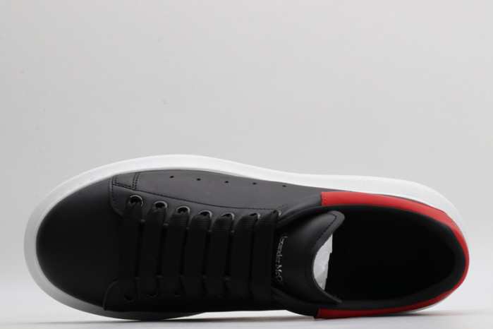A1exa*der Mcqv*en SNEAKERS MC5563-025
