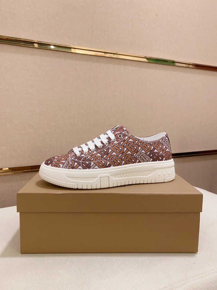 bby sneaker by0039