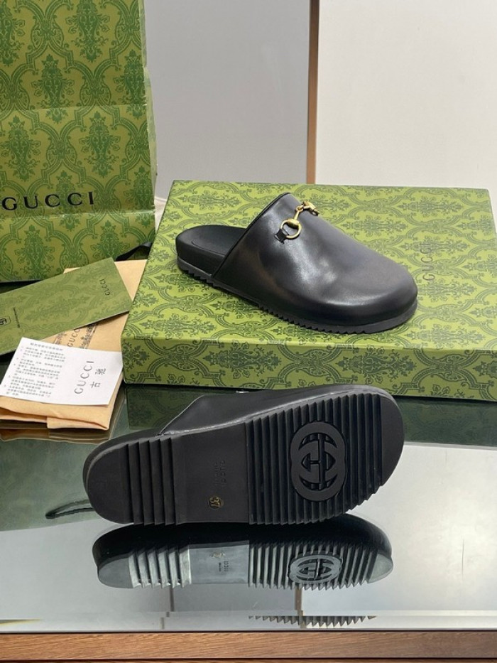 guc* slippers dr258-064