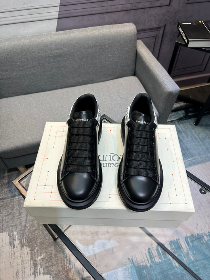 A1EXANDER M*QUEEN SNEAKERS WHGP7-94