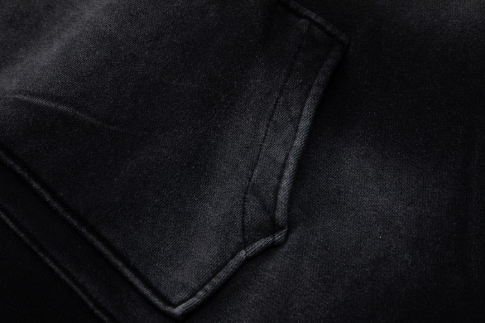 am1r1 am229-057