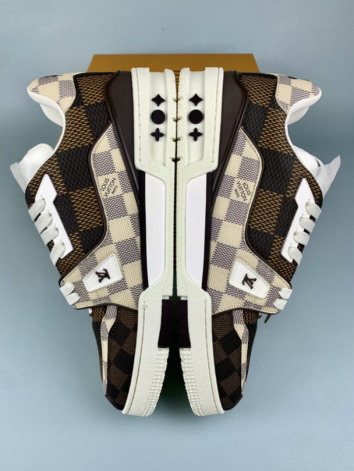 1V SNEAKERS 1V0425-229