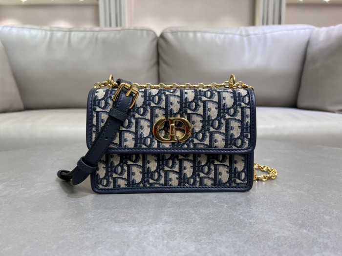 D*R bag 18×12×5.5cm B0113-150
